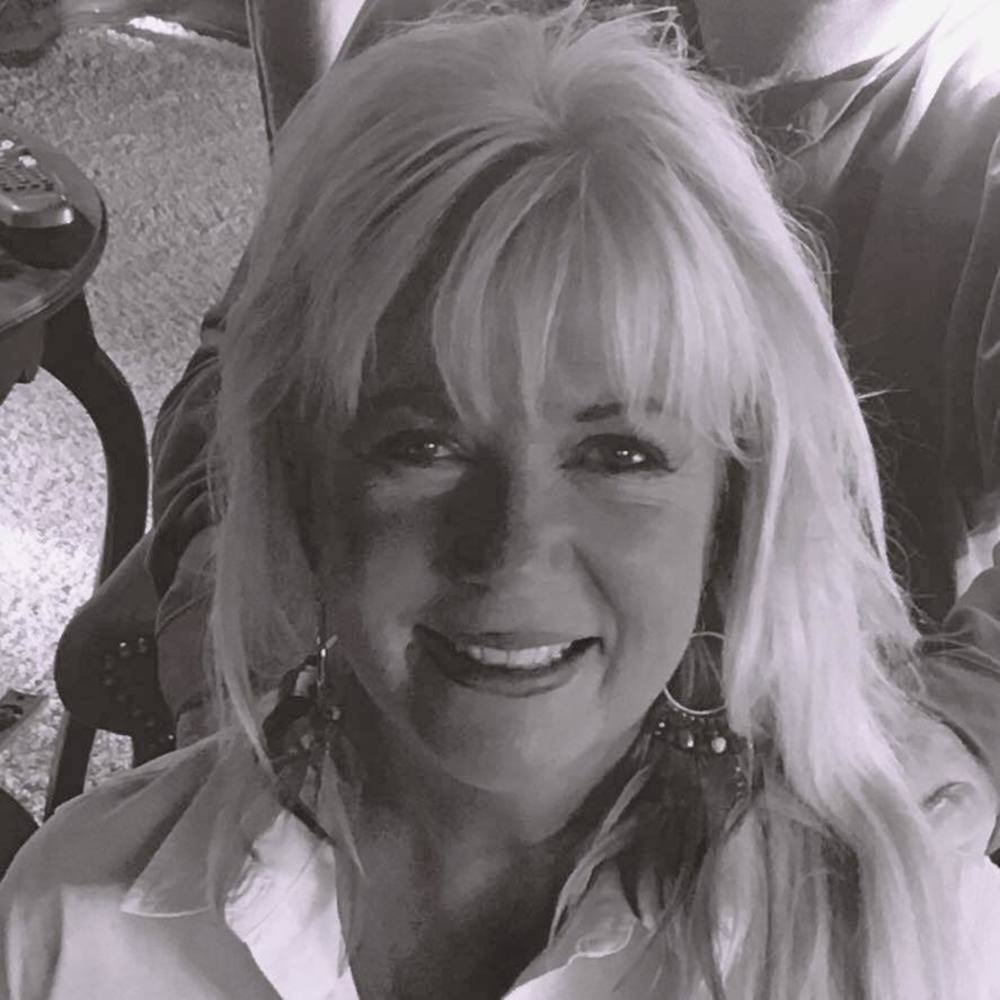 Meet your Posher, Renee